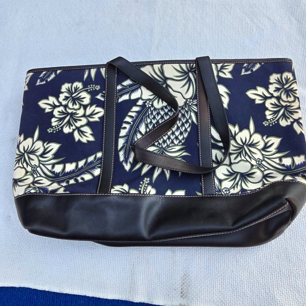 Cole haan hawaiin tote